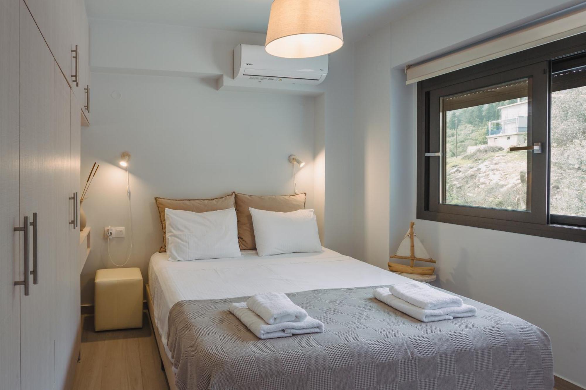 Amelia Luxury Suite Nikiana Exterior foto